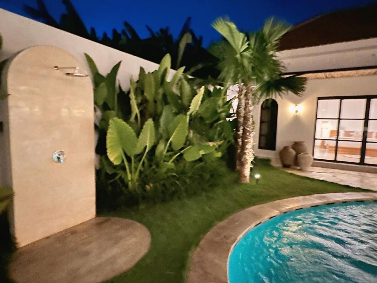 Amerta Villa Seminyak Екстер'єр фото